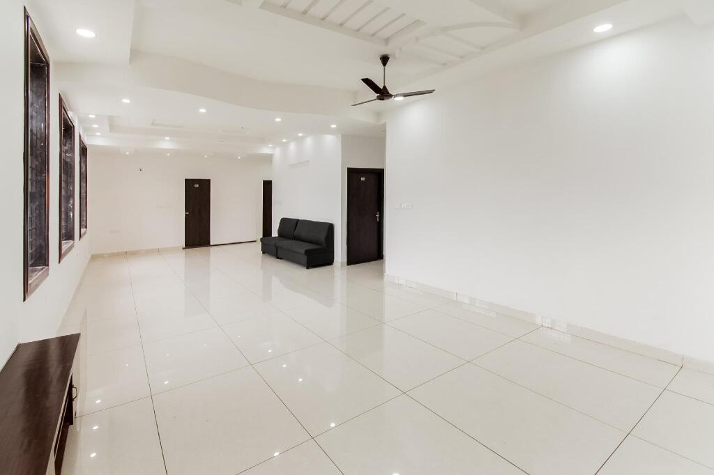 Sriman Inn by OYO Rooms in Guntur, India