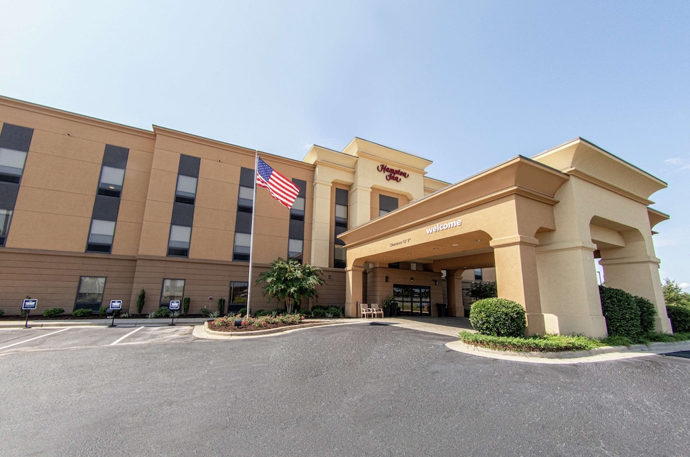 Hampton Inn Winfield - featured photo