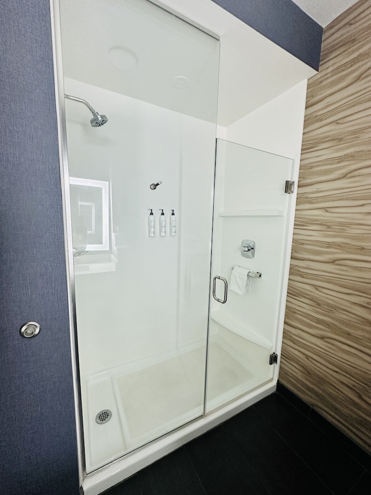 Fairfield by Marriott Inn & Suites Wichita Falls Northwest - photo 22