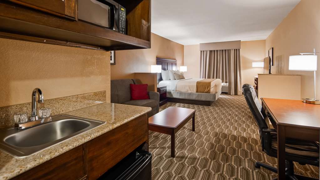 Best Western Granbury Inn & Suites - photo 19