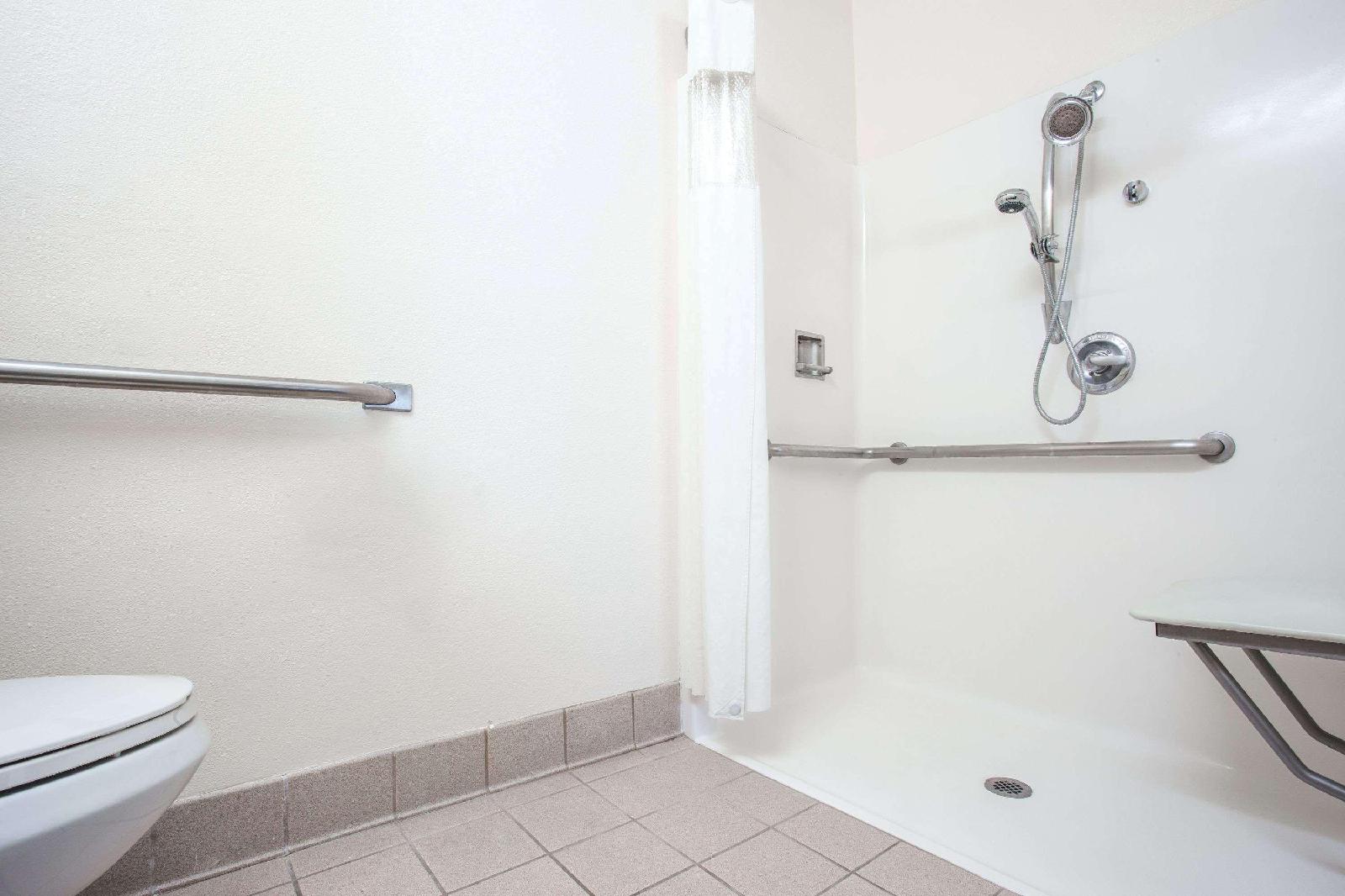 Hawthorn Suites by Wyndham Tempe - photo 22