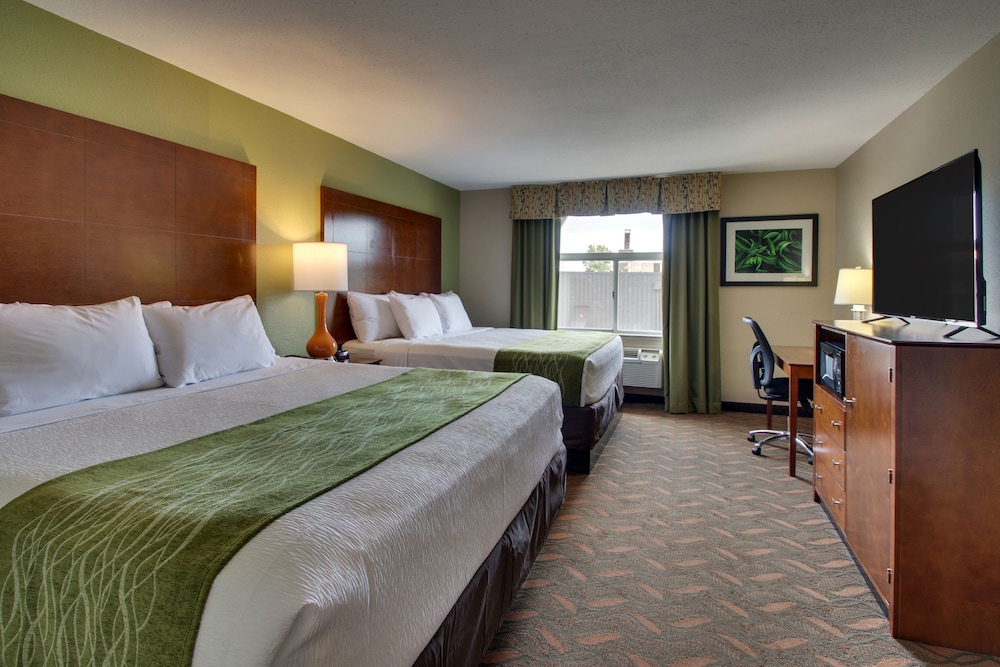 Greenfield Inn and Suites Elizabethtown KY I65 Exit 94 - photo 14