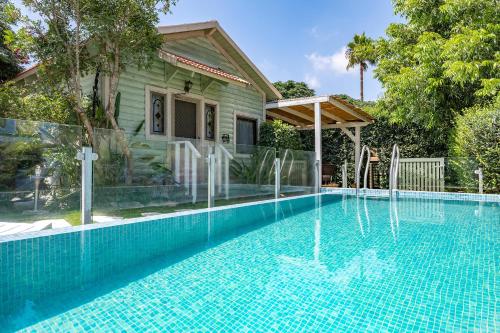 Bikta Baglil in Unknown City, Israel