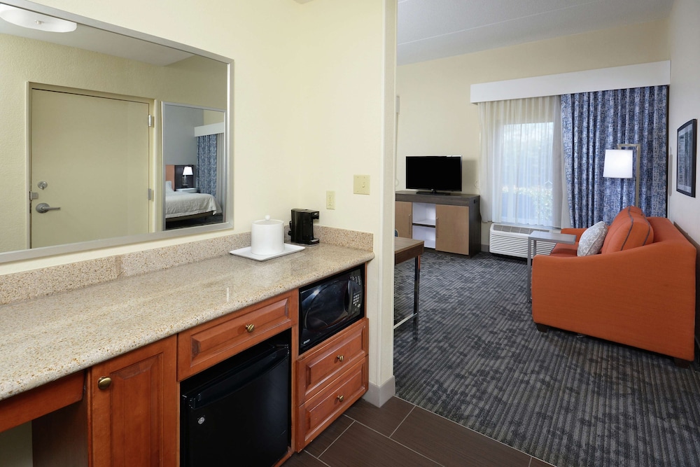 Hampton Inn & Suites Clinton I 26 - photo 21
