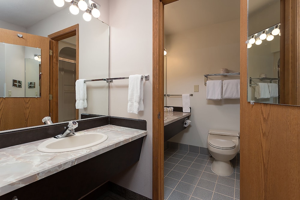 Shilo Inn Suites Hotel Bend - photo 12