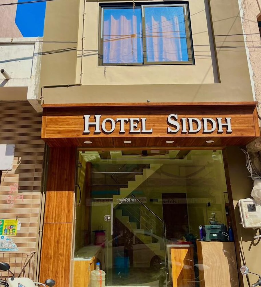 Hotel Siddh in Dwarka, India