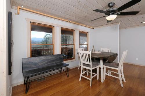 Rocky Top Lodge - photo 15