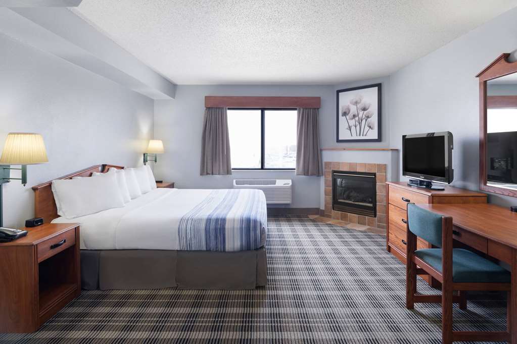 AmericInn by Wyndham Stuart - photo 21