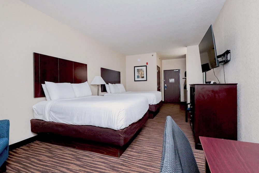 Cobblestone Inn & Suites Maryville - photo 13