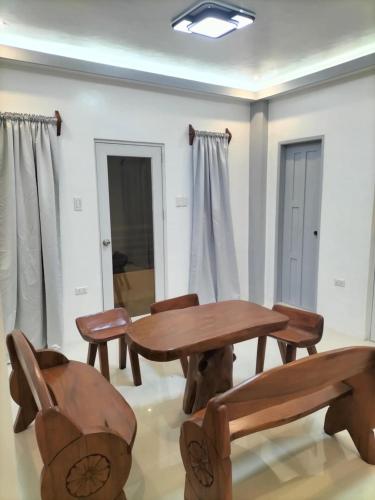 RRJJ's TRANSIENT A minute walk away from the beach — hotel in Caba