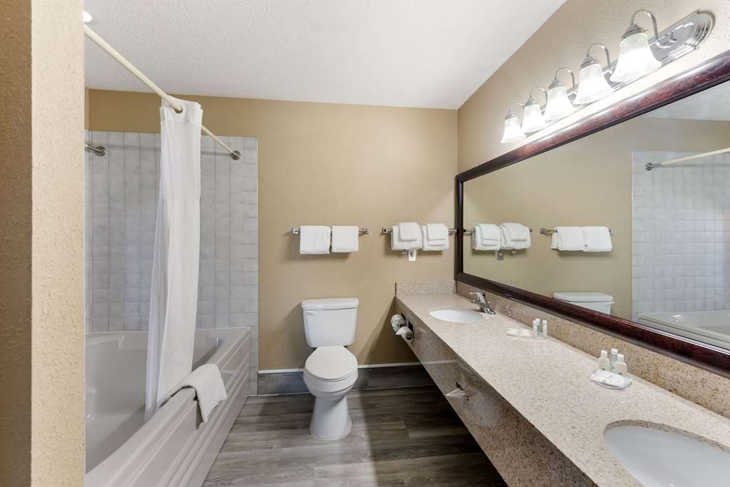 Quality Inn Upper Sandusky - photo 24