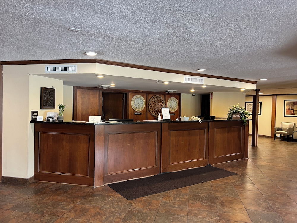 Pine Lake Resort and Banquets — hotel in La Porte