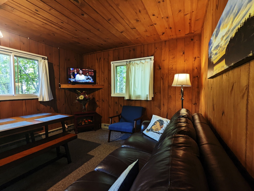 Coadys' Point of View Lake Resort - photo 244