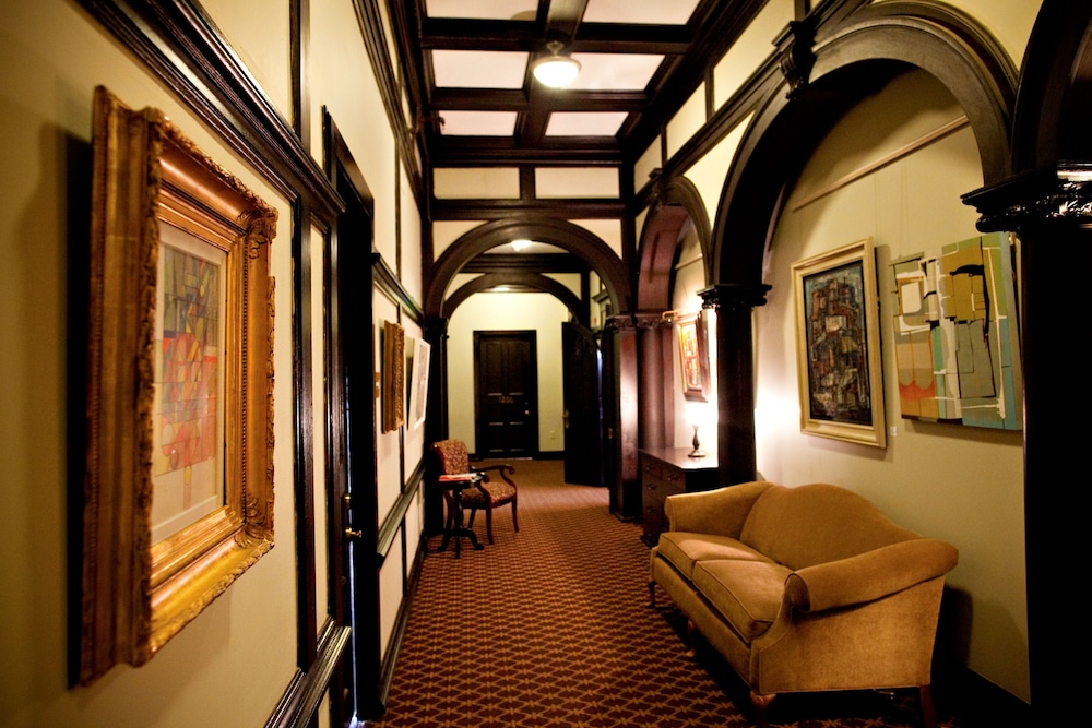 Mansions on Fifth Hotel - photo 53