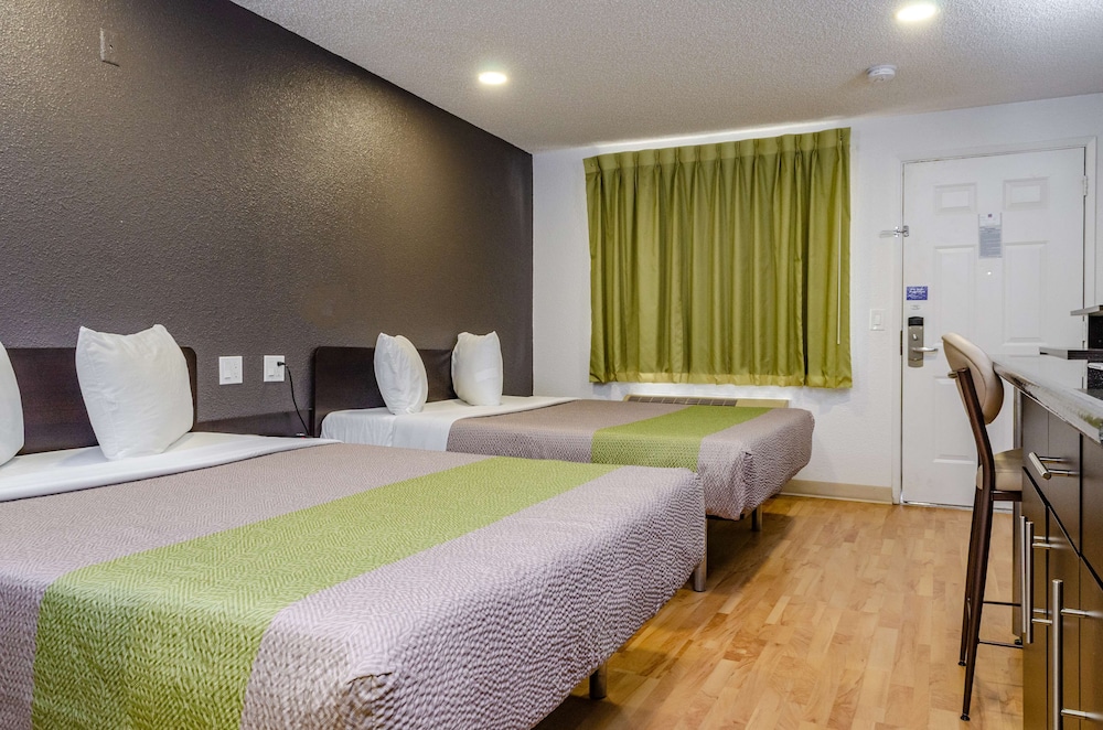 Studio 6 Fresno CA Extended Stay - photo 22