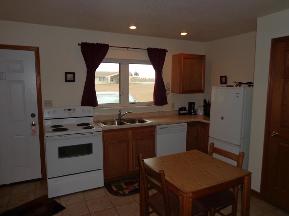 El Vu Motel - photo 16