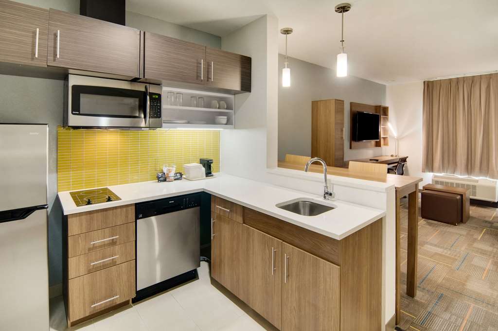 MainStay Suites Dallas Northwest Irving - photo 11