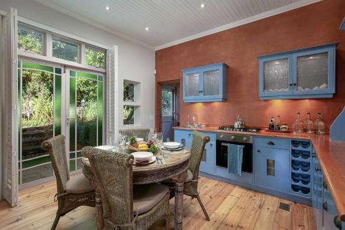 Kloof House with solar backup power
