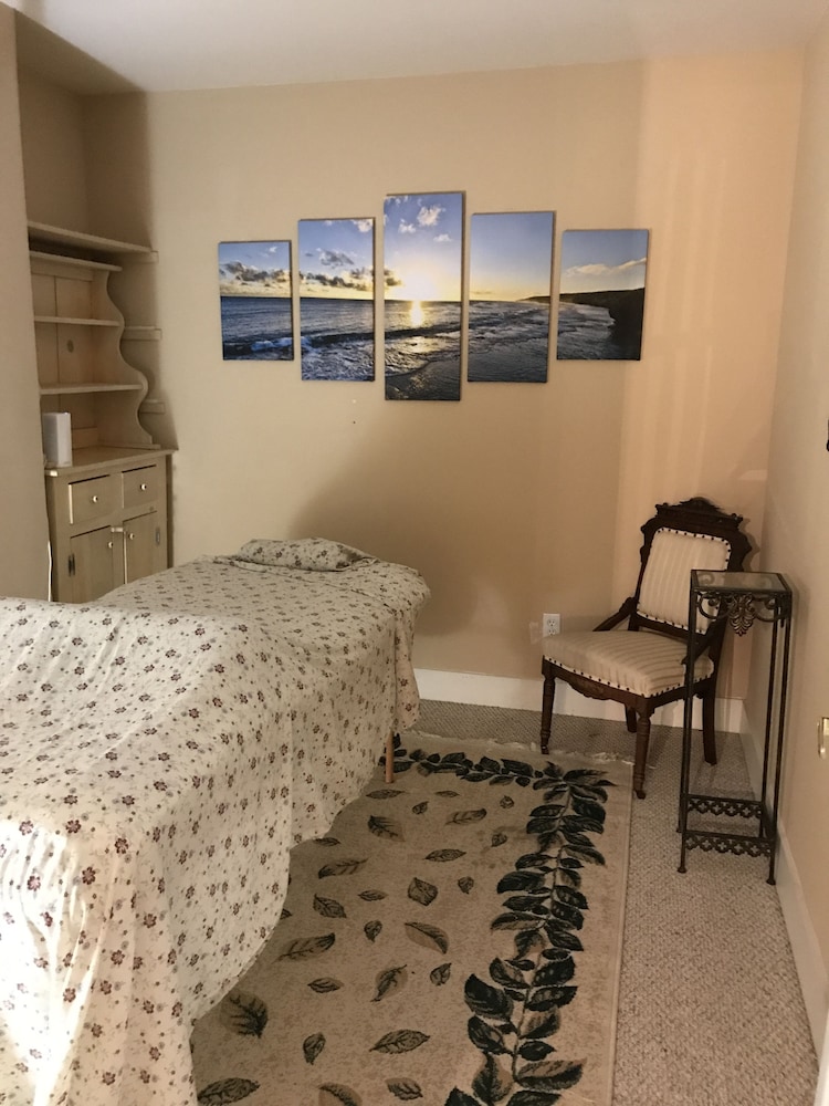 Equinox Inn at Canyon Lake - photo 44