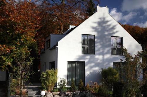 Ferienhaus Sonnensteg 23 — 4-Star Luxury Hotel in Ostseebad Sellin, Germany