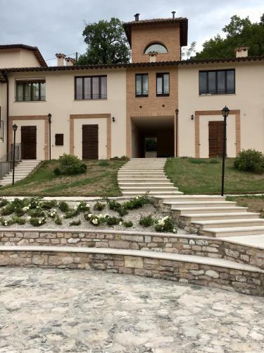 Residence Il Podere — 4-Star Luxury Hotel in Piobbico, Italy
