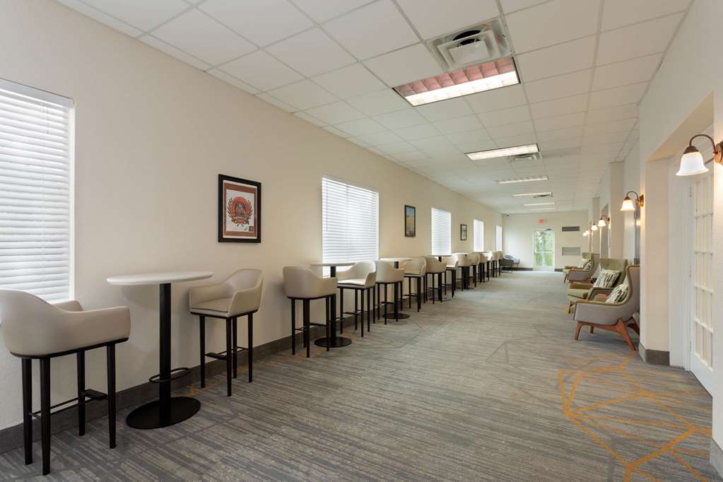 Wyndham Garden Tallahassee Capitol - photo 29