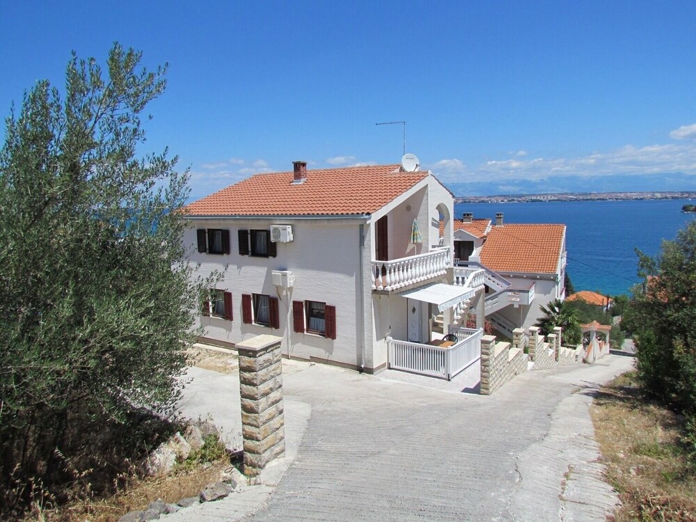 Nada 100M From Beach in Kali, Croatia