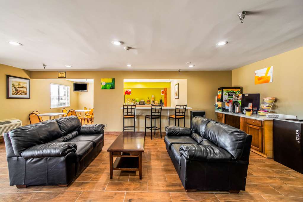 Quality Inn Carbondale University area - photo 9