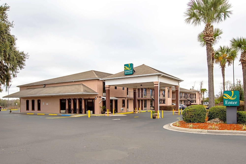 Quality Inn & Suites Live Oak I 10 Exit 283 - featured photo