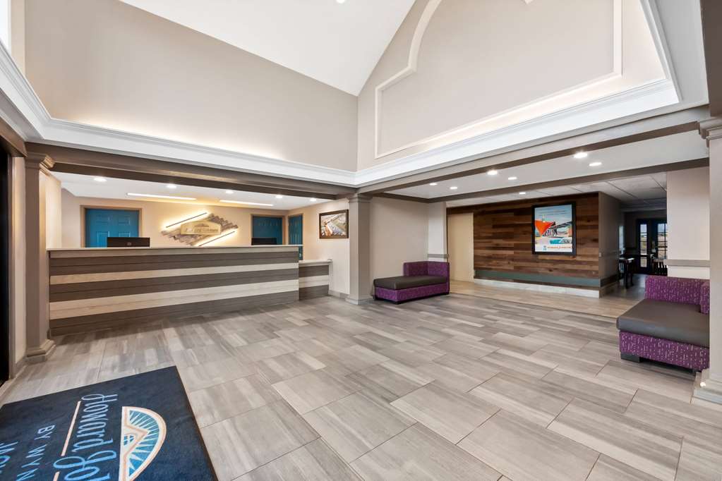 Howard Johnson by Wyndham Jackson - photo 7