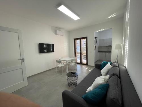 Stretto Apartment — 4-Star Luxury Hotel in Reggio Calabria, Italy