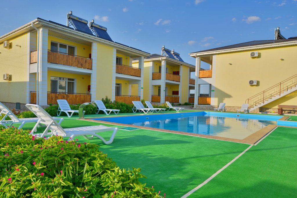 Natali - carbon neutral hotel in Chernomorskoye