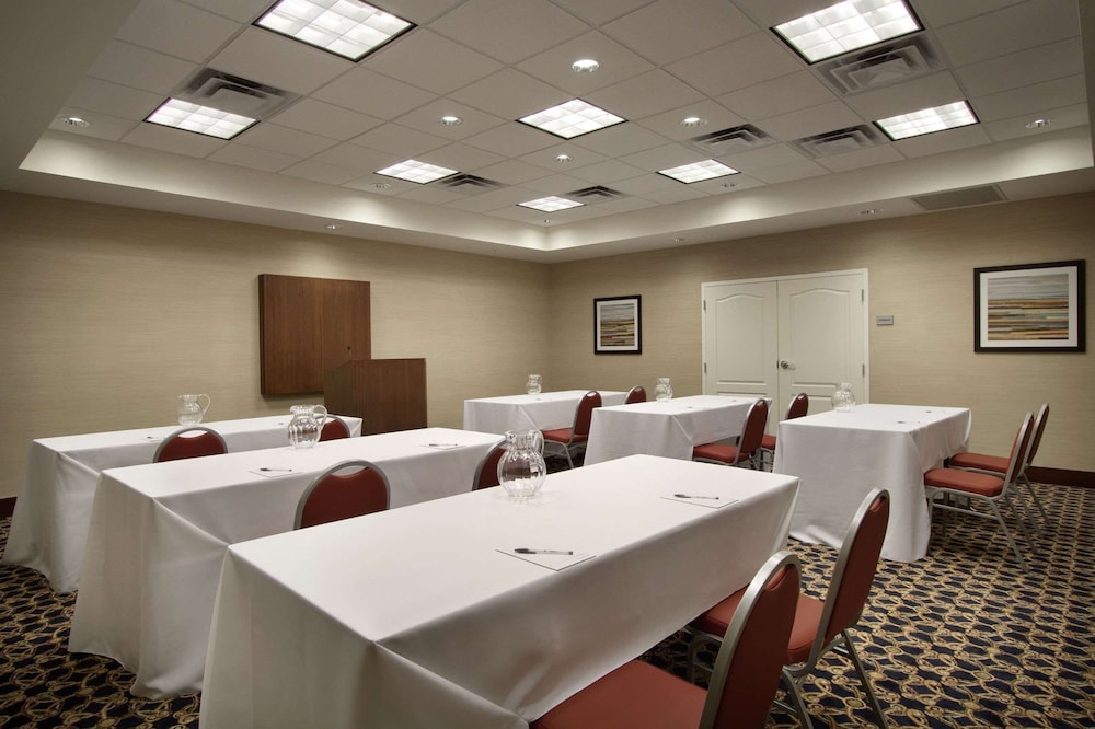 Hampton Inn & Suites Charles Town - photo 22