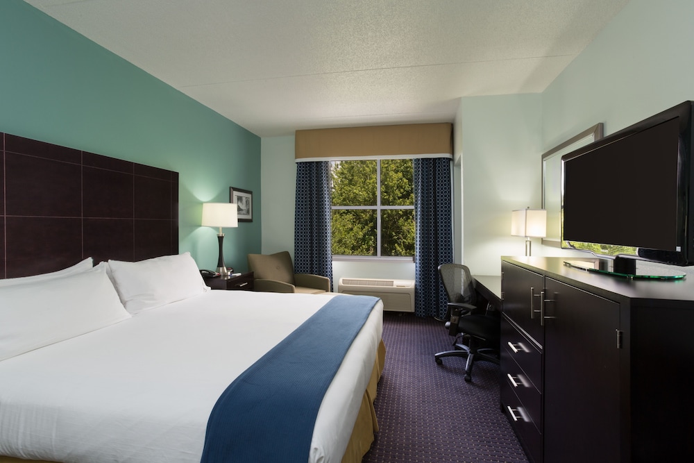 Holiday Inn Express Suites Plant City by IHG - photo 5