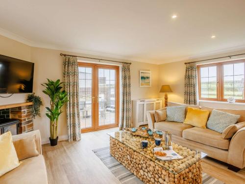 3 Bed in Bideford oc 89865 in Bideford, United Kingdom