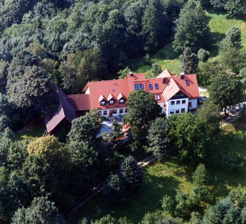 Schlossberghof — 4-Star Luxury Hotel in Marktrodach, Germany