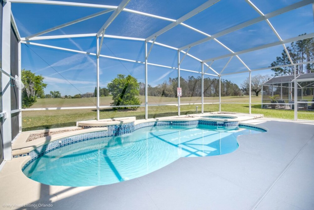 Highlands Reserve Golf & Country Club 127 TC — 4-Star Luxury Hotel in Davenport, United States