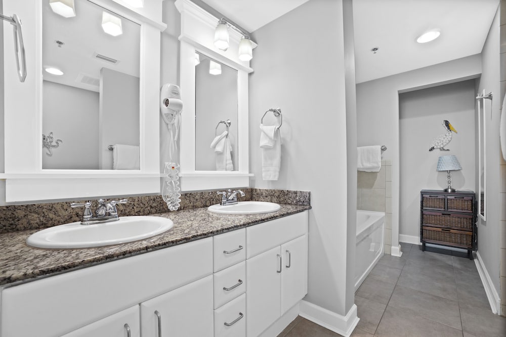 Grand Panama Beach Resort PET Friendly by Panhandle Getaways - photo 118