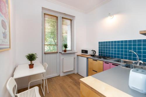 Central Vera Studio Ideal for 3 By Wehost