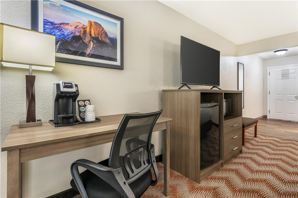 Best Western Plus Sonora Oaks Hotel & Conference Center - photo 21