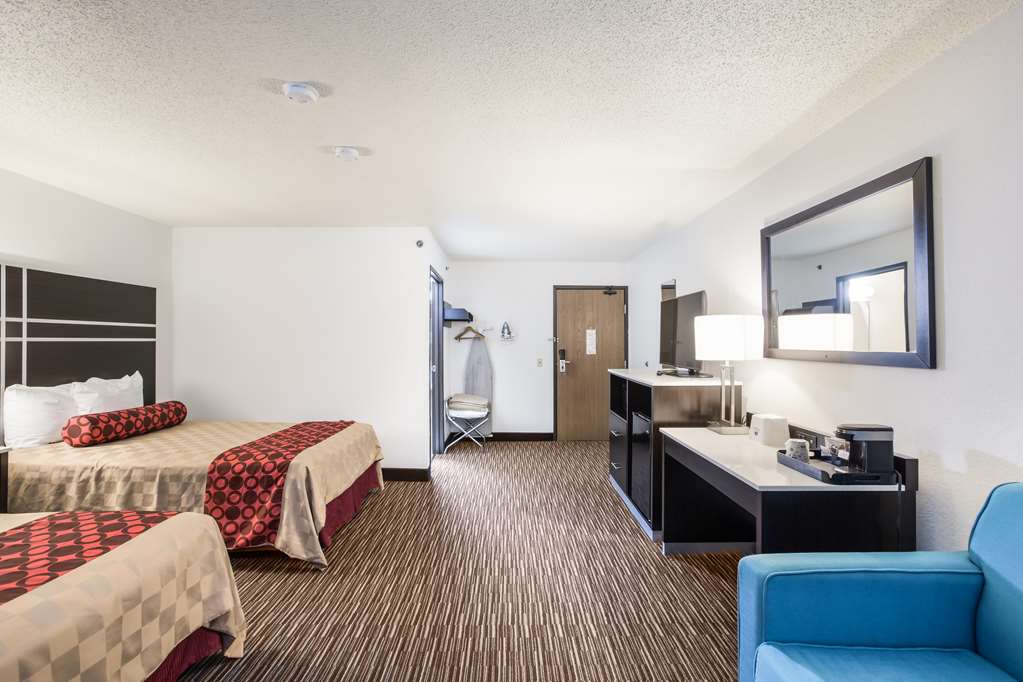Americas Best Value Inn Charlotte MI - photo 15