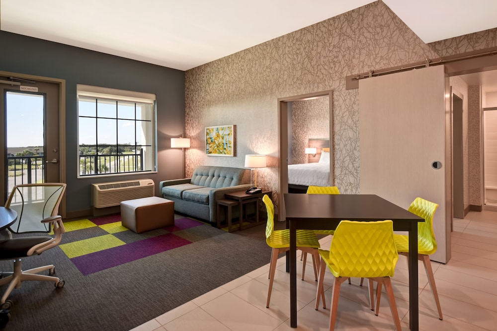 Home2 Suites by Hilton Jekyll Island - photo 41