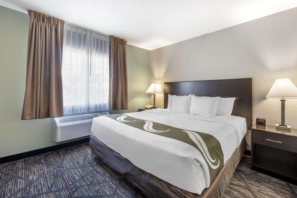 Quality Inn & Suites Lincoln North - photo 17