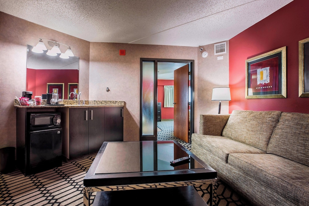 Delta Hotels by Marriott Fargo - photo 27