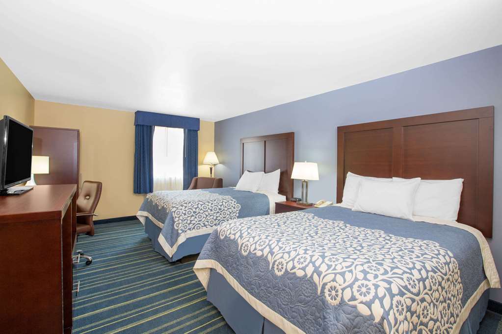 Days Inn by Wyndham Grand Island - photo 5
