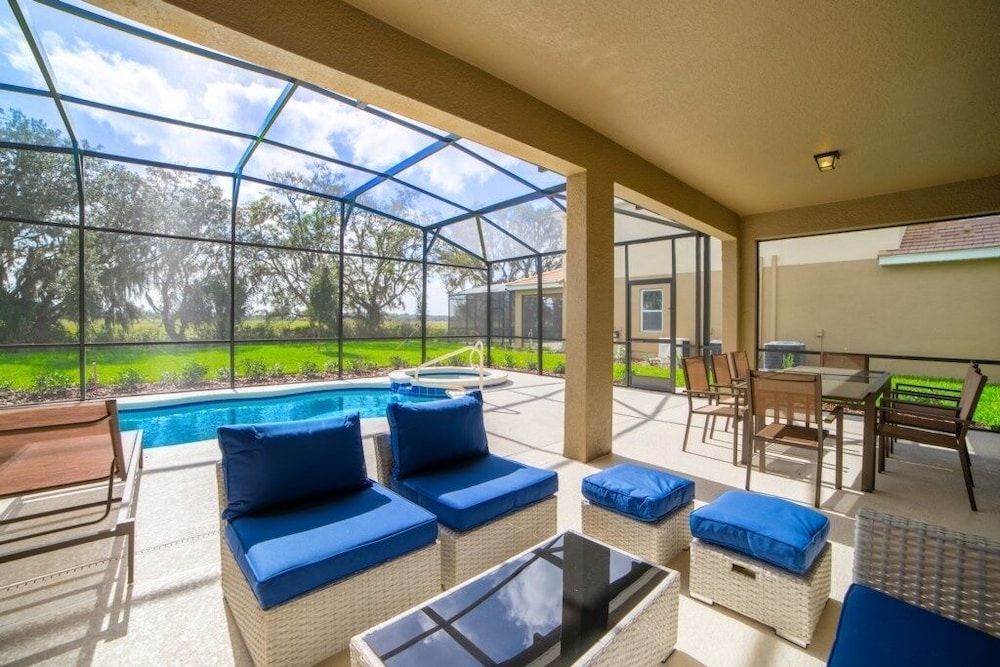 Amazing 5 Bedroom Solterra New Resort Home 5 Villa by RedAwning Davenport - photo 28