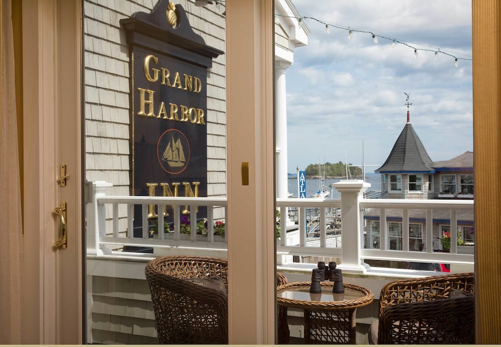 Grand Harbor Inn - photo 38