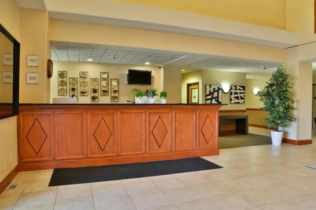 Wingate By Wyndham Rock Springs - photo 9