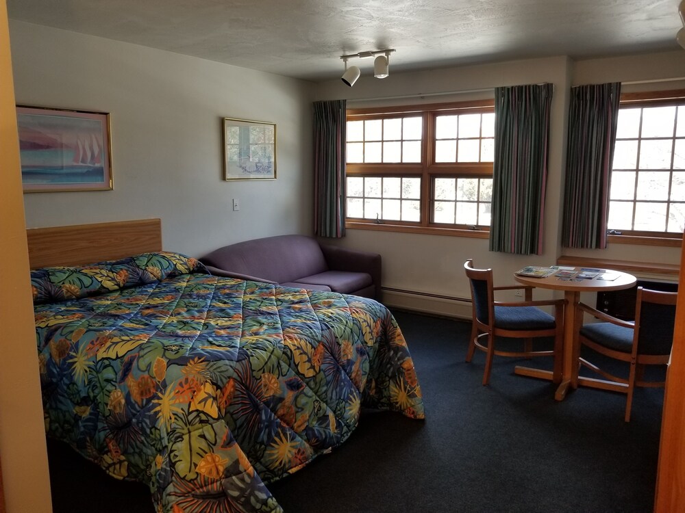 AppleCreek Resort Hotel & Suites - photo 14
