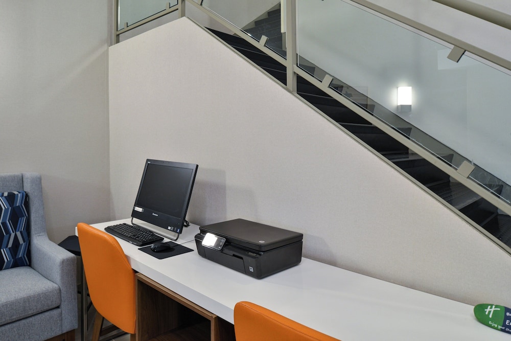 Holiday Inn Express Lewisburg New Columbia by IHG - photo 42